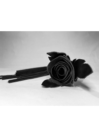 Черная кожаная плеть с лаковой розой в рукояти - 40 см. - БДСМ Арсенал - купить с доставкой в Тюмени