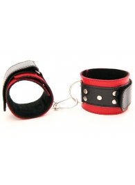 Красно-чёрные кожаные наручники - БДСМ Арсенал - купить с доставкой в Тюмени
