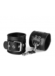 Черные кожаные наручники с ремешком с двумя карабинами на концах - Sitabella - купить с доставкой в Тюмени
