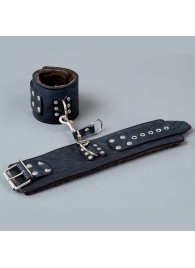Широкие кожаные наручники на меху - Подиум - купить с доставкой в Тюмени