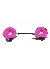 Черные базовые наручники из кожи с розовой опушкой - Лунный свет - купить с доставкой в Тюмени