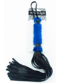 Нежная плеть с синим мехом BDSM Light - 43 см. - БДСМ Арсенал - купить с доставкой в Тюмени