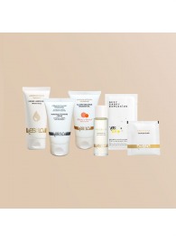 Набор YESforLOV La Trousse Enchantée в бежевой косметичке - YESforLOV - купить с доставкой в Тюмени