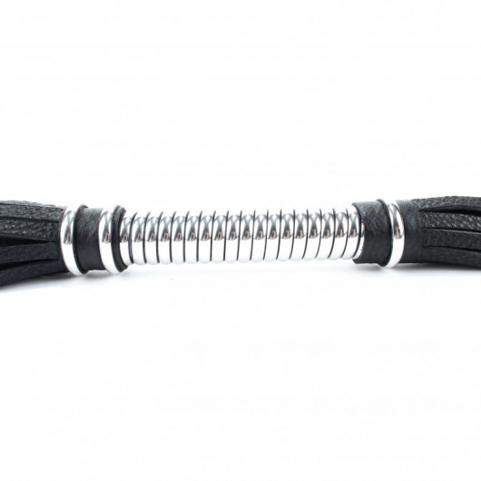 Черная длинная плеть с серебристой ручкой - 56 см. - БДСМ Арсенал - купить с доставкой в Тюмени