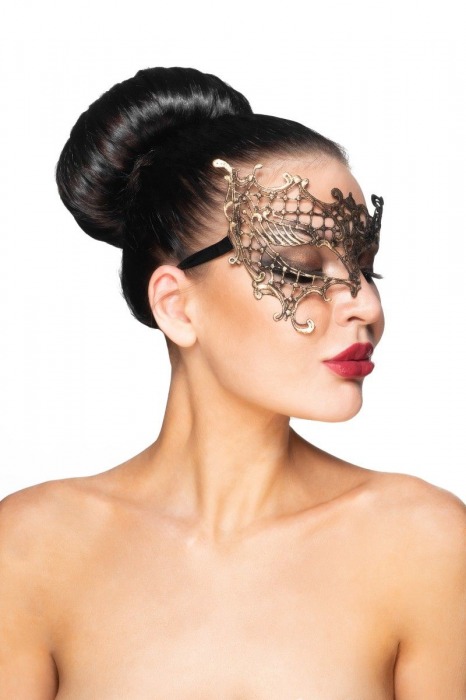 Золотистая карнавальная маска  Гемма - Джага-Джага купить с доставкой
