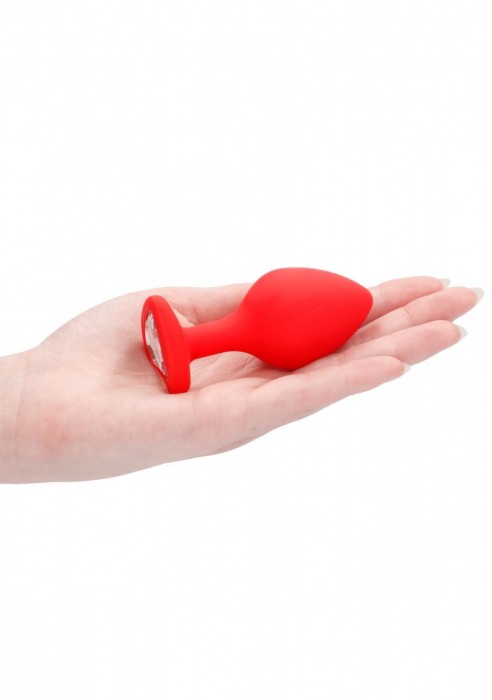 Красная анальная пробка с прозрачным стразом Large Ribbed Diamond Heart Plug - 8 см. - Shots Media BV - купить с доставкой в Тюмени