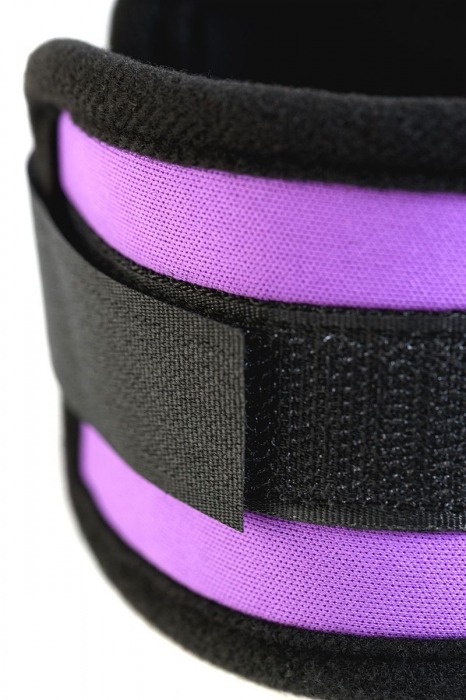 Наручники из неопрена фиолетового цвета - ToyFa - купить с доставкой в Тюмени