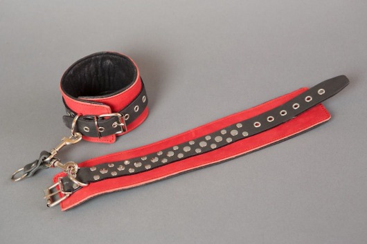 Красные кожаные наручники на мягкой подкладке - Подиум - купить с доставкой в Тюмени