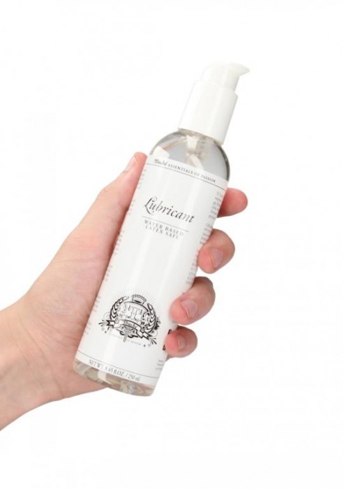 Лубрикант на водной основе Touche Waterbased Lubricant - 250 мл. - Shots Media BV - купить с доставкой в Тюмени