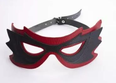 Чёрно-красная маска с прорезями для глаз - Sitabella - купить с доставкой в Тюмени