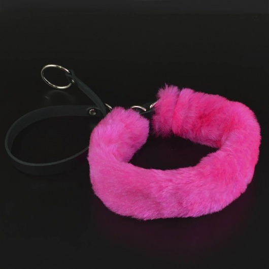 Ярко-розовый меховой ошейник с кожаным поводком - Sitabella - купить с доставкой в Тюмени