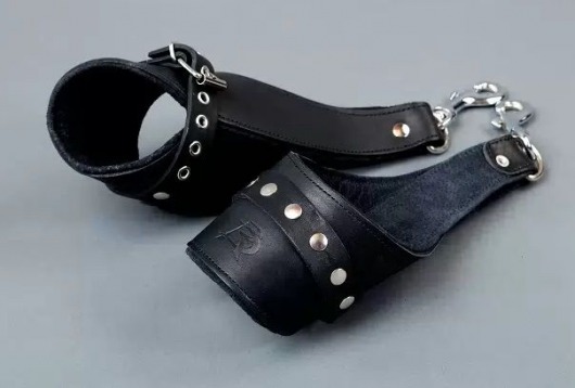Чёрные кожаные наручники для подвешивания - Подиум - купить с доставкой в Тюмени