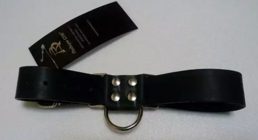 Чёрные широкие ременные наручники с полукольцом - Подиум - купить с доставкой в Тюмени