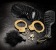 Набор Beginners Fantasy Kit из наручников, пуховки, маски и шлепалки - Pipedream - купить с доставкой в Тюмени